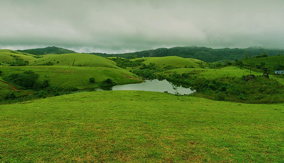 best places to stay in vagamon